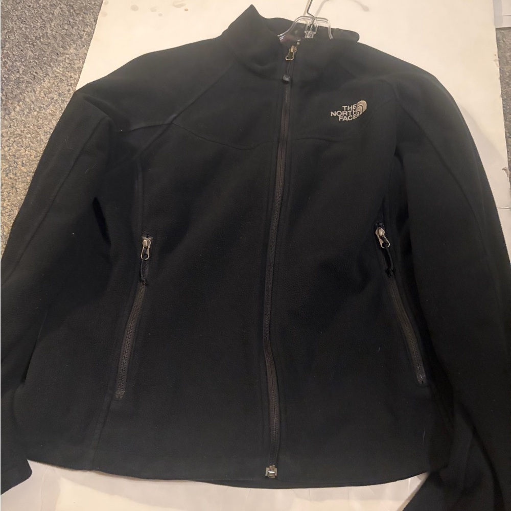 The North Face Women's Black Ski Jacket full zip windwall medium?